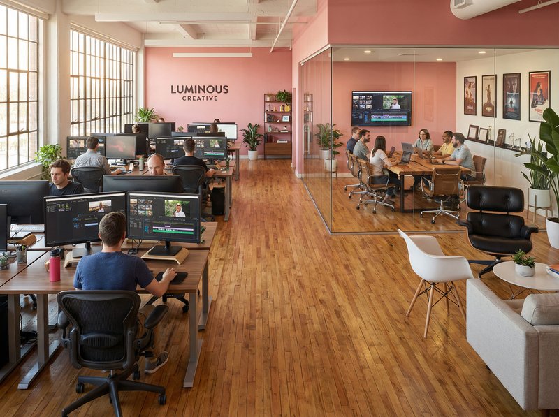 免费看片传媒公司办公环境